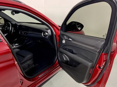 2024 Alfa Romeo Stelvio Quadrifoglio