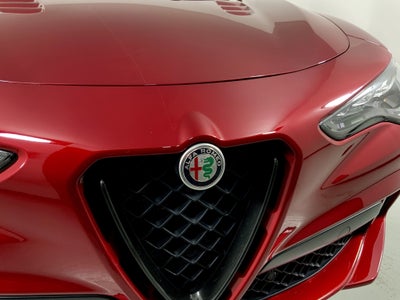 2024 Alfa Romeo Stelvio Quadrifoglio
