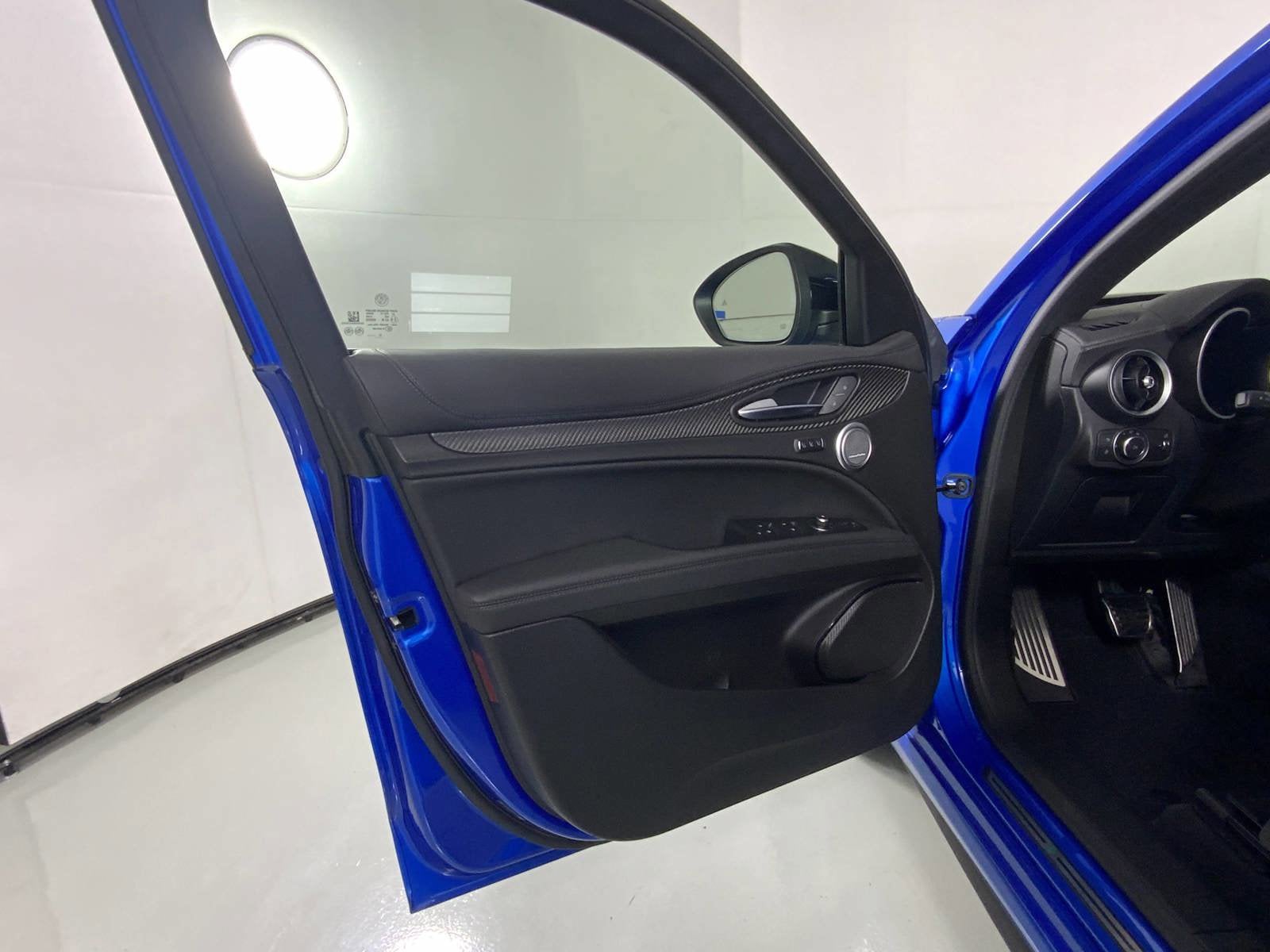 2024 Alfa Romeo Stelvio Quadrifoglio