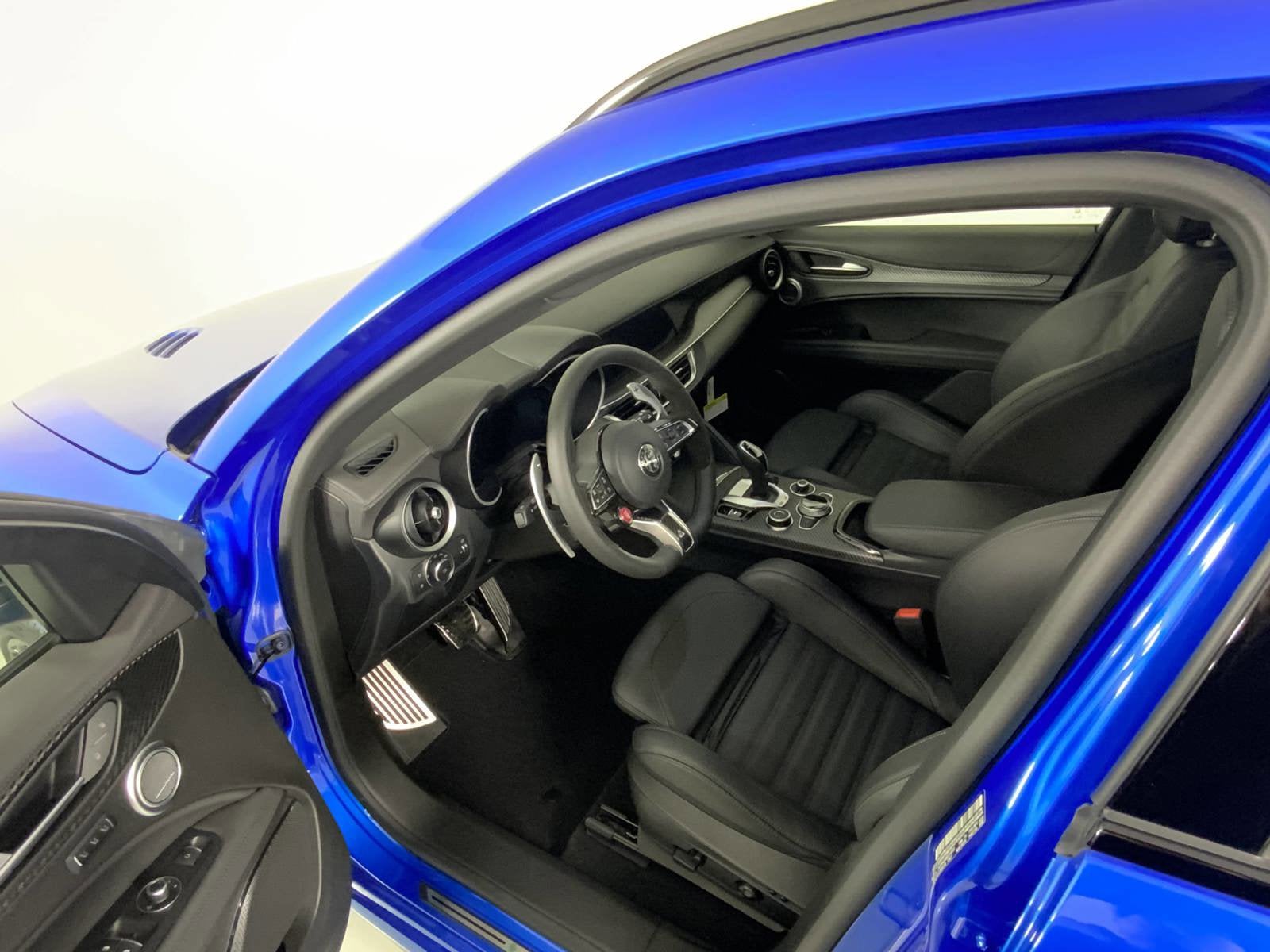 2024 Alfa Romeo Stelvio Quadrifoglio