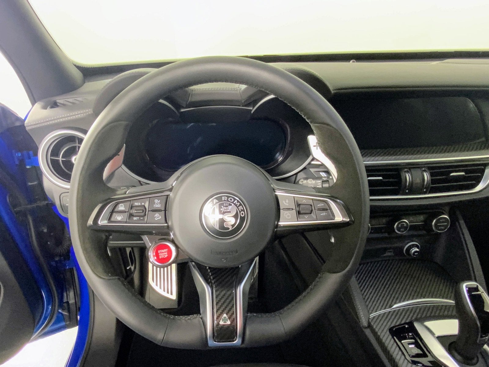 2024 Alfa Romeo Stelvio Quadrifoglio