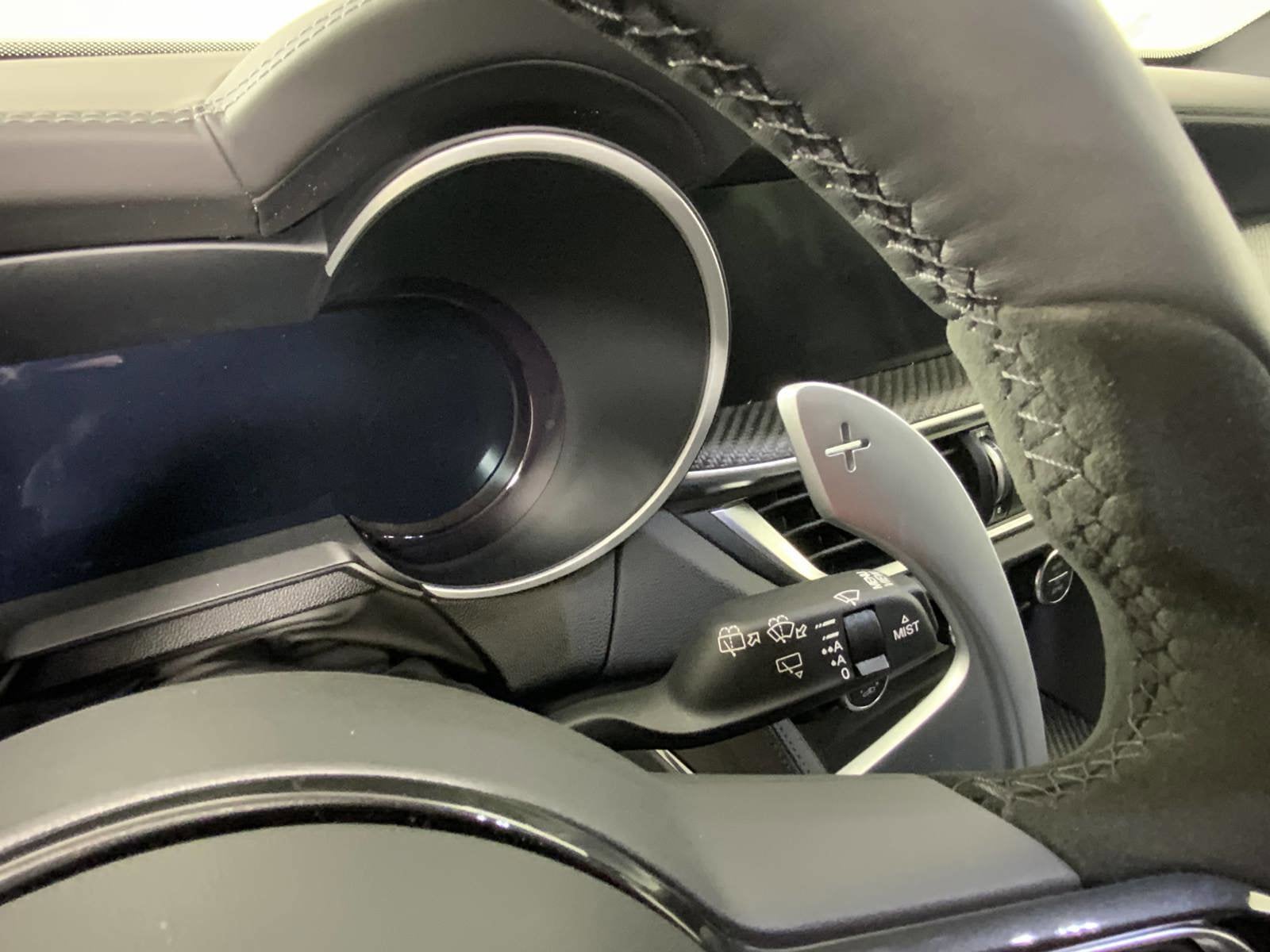 2024 Alfa Romeo Stelvio Quadrifoglio