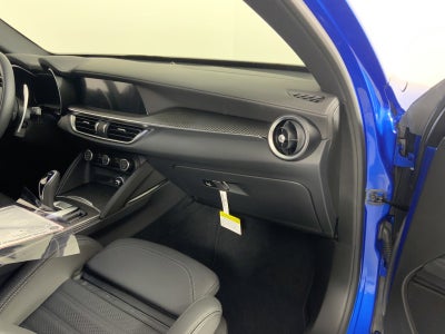 2024 Alfa Romeo Stelvio Quadrifoglio