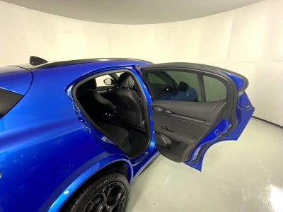 2024 Alfa Romeo Stelvio Quadrifoglio
