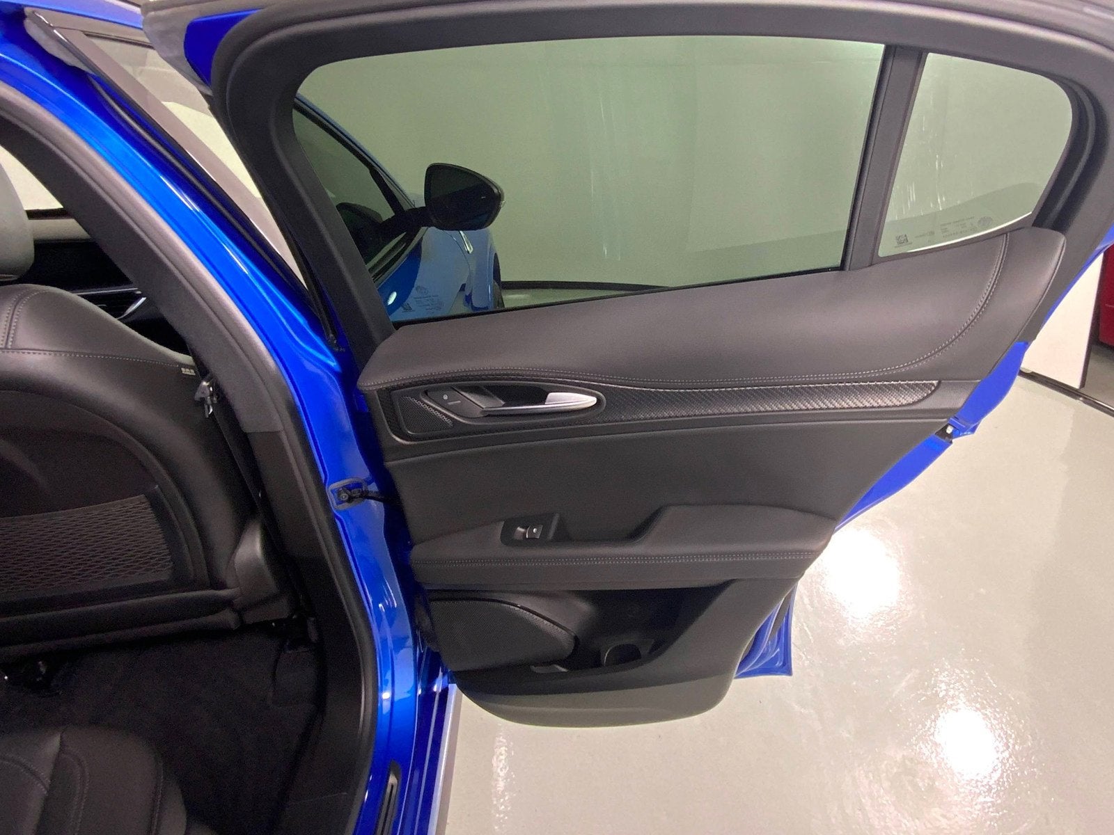 2024 Alfa Romeo Stelvio Quadrifoglio