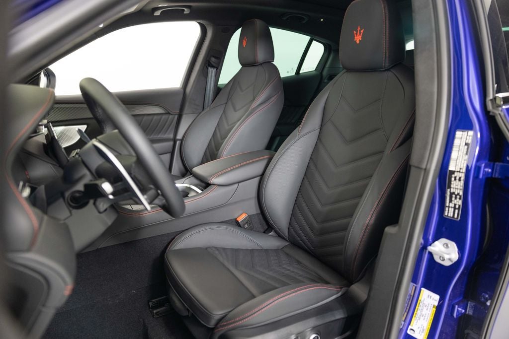 2026 Maserati Grecale Modena V6