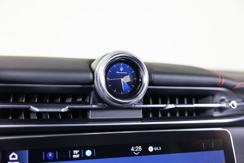 2026 Maserati Grecale Modena V6