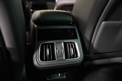 2026 Maserati Grecale Modena V6