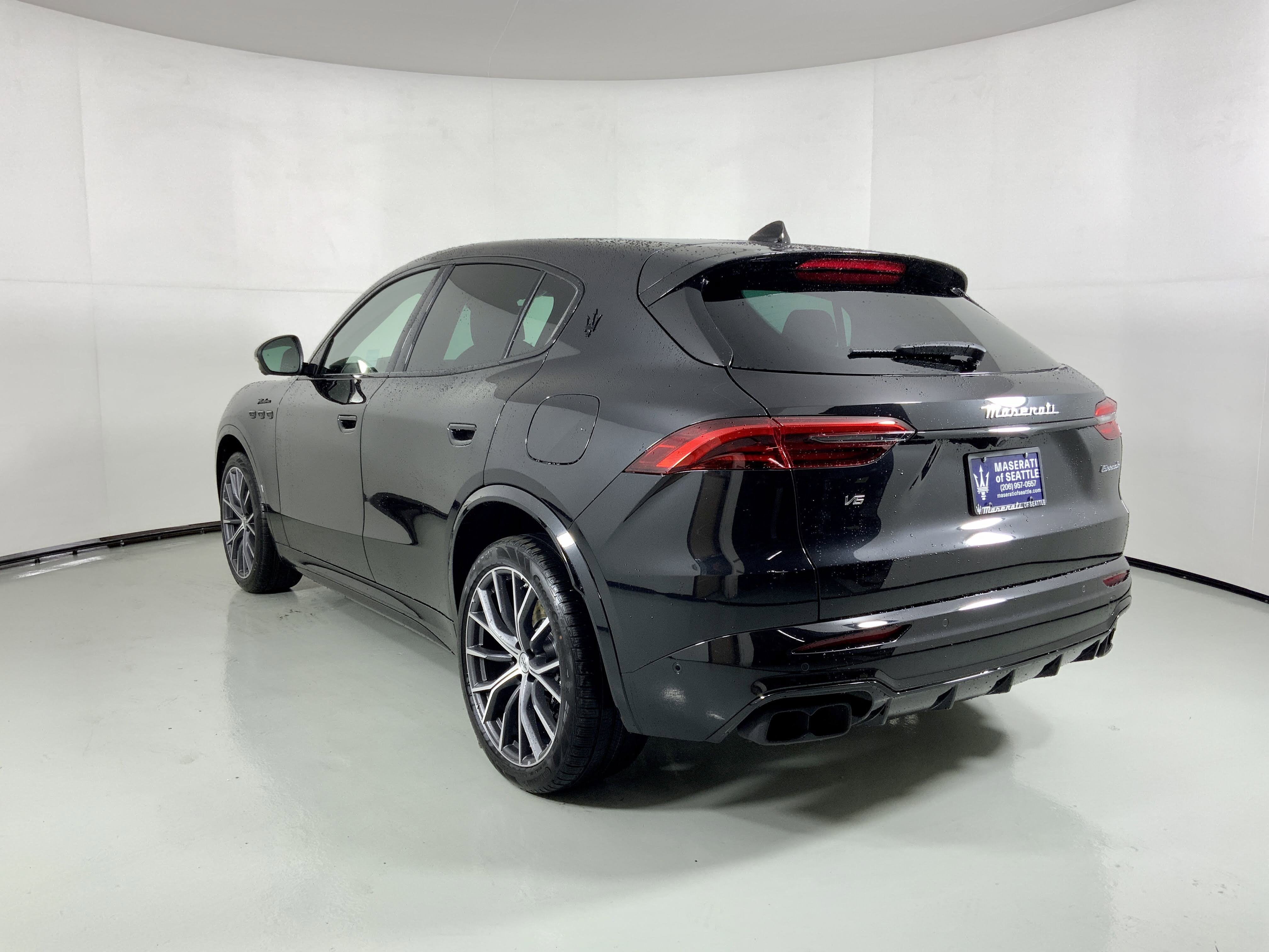 2026 Maserati Grecale Modena