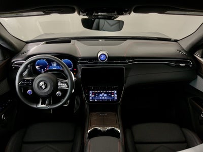 2026 Maserati Grecale Modena