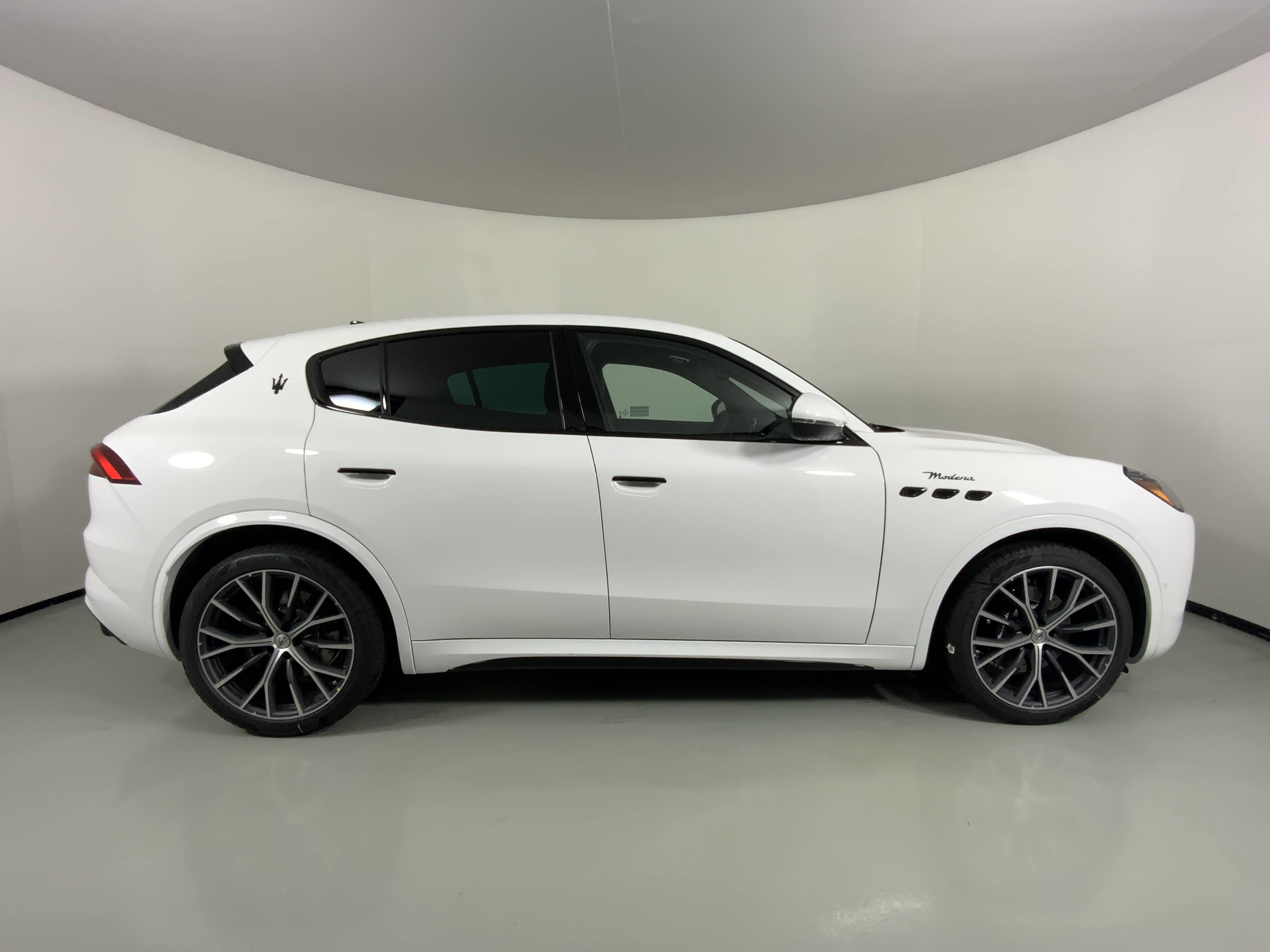 2026 Maserati Grecale Modena